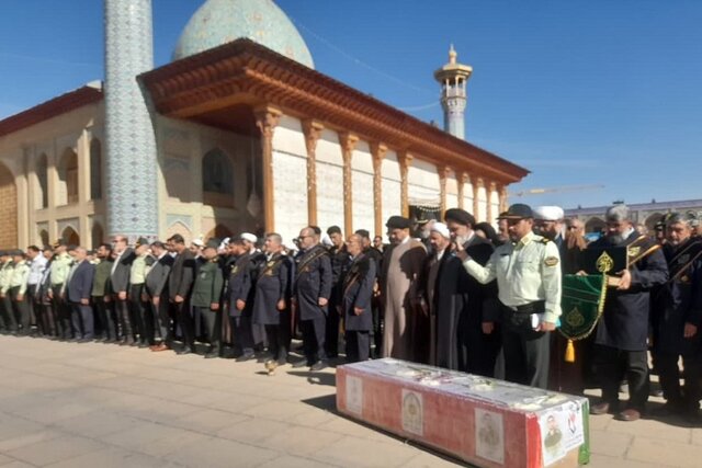 ورود پیکر شهید «علیرضا علیزاده» به فارس / سرباز وطن در زادگاهش آرام می‌گیرد