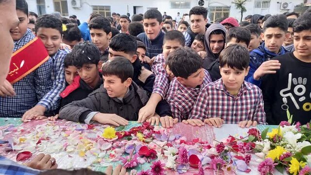 زنگ شهدا / مشق شهدایی دانش آموزان مازندرانی با همسنگران بهشتی