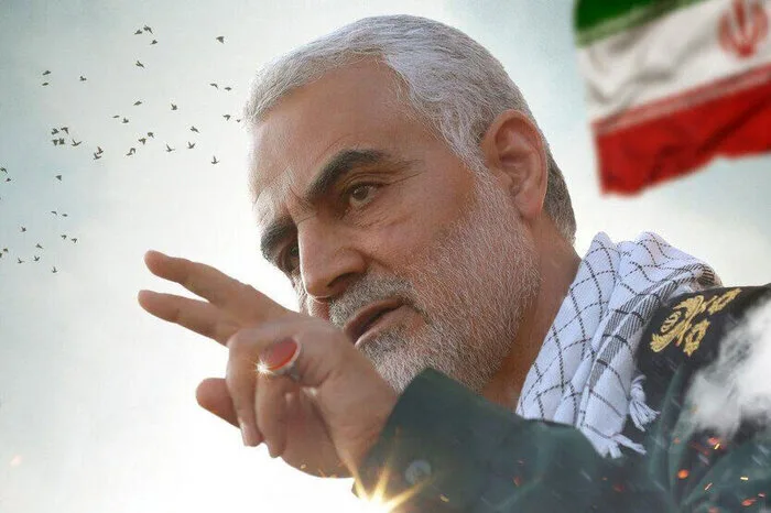 که-از-هیچ،-همه-چیز-ساخت.jpg