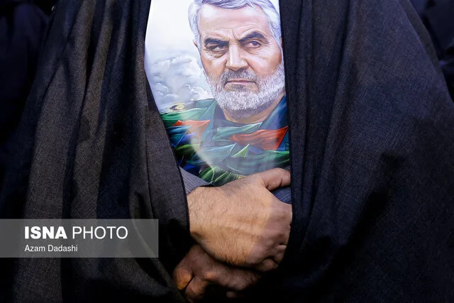 و-تواضع-راز-عزت-جهانی-سردار-دل‌ها-است.jpg