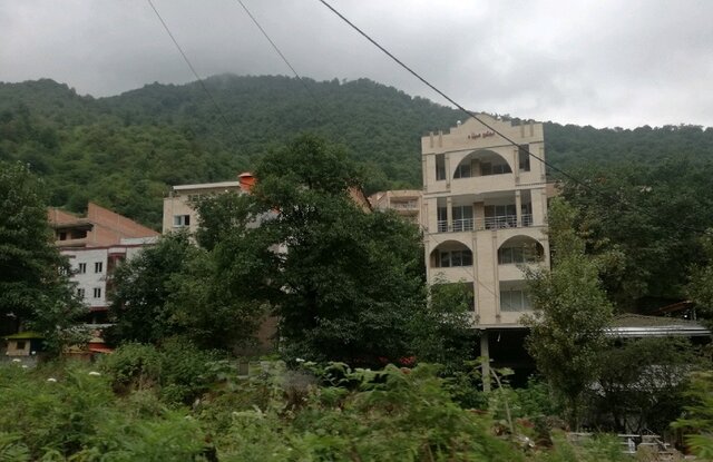 ناهارخوران؛ تفرجگاهی با ۴۰ میلیون سال قدمت در آغوش گرگان  
