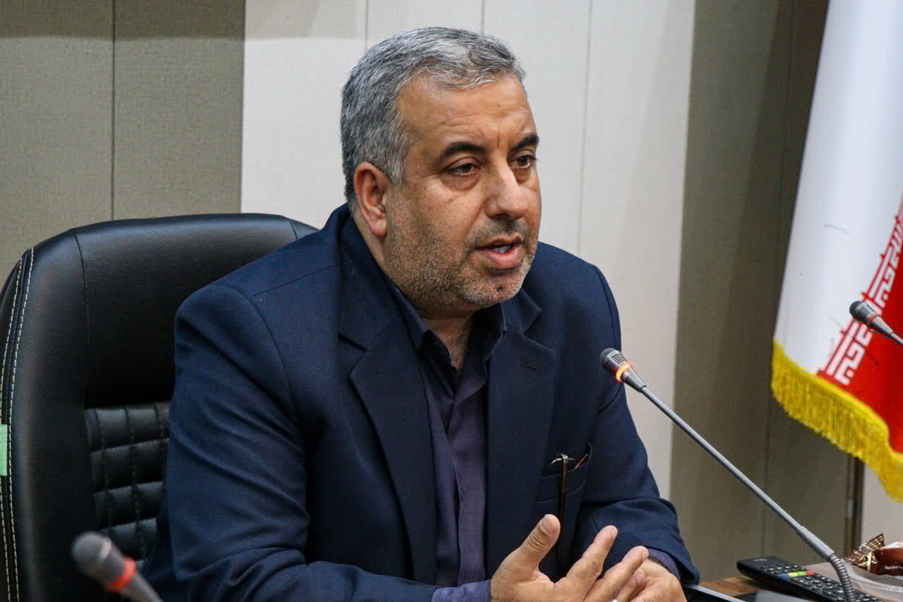 برگزاری کارگاه و نشست کتابخوانی «دخترانه با کتاب» در رشت برگزاری کارگاه و نشست کتابخوانی «دخترانه با کتاب» در رشت