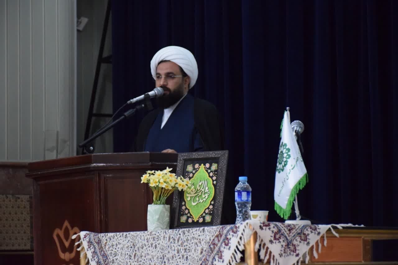 خادمی امام زمان(عج) «سربازی عملی» در مسیر ولایت خادمی امام زمان(عج) «سربازی عملی» در مسیر ولایت