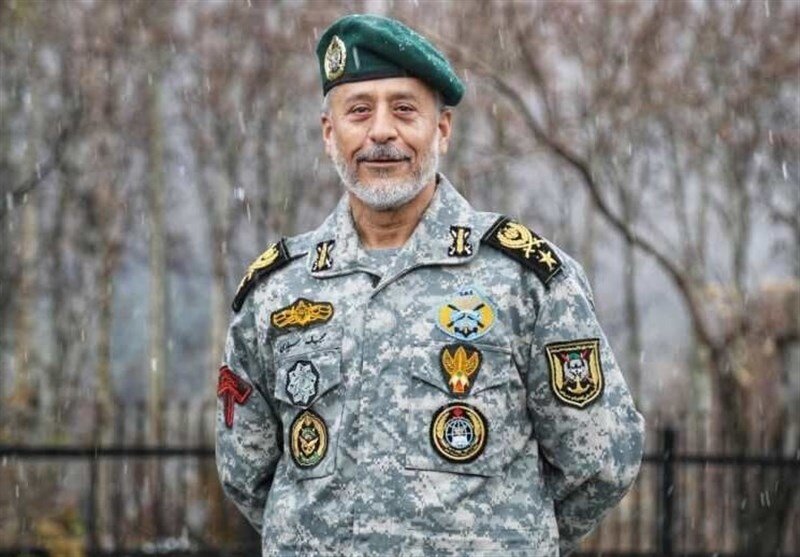 دریادار سیاری: قدرت نظامی، مهم‌ترین مؤلفه در ارتقای قدرت ملی است