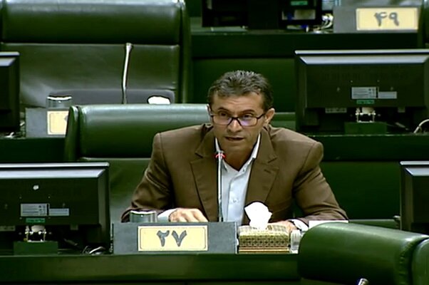 ستوده: چرا تعرفه بیمه تامین اجتماعی دو برابر شده است؟ ستوده: چرا تعرفه بیمه تامین اجتماعی دو برابر شده است؟