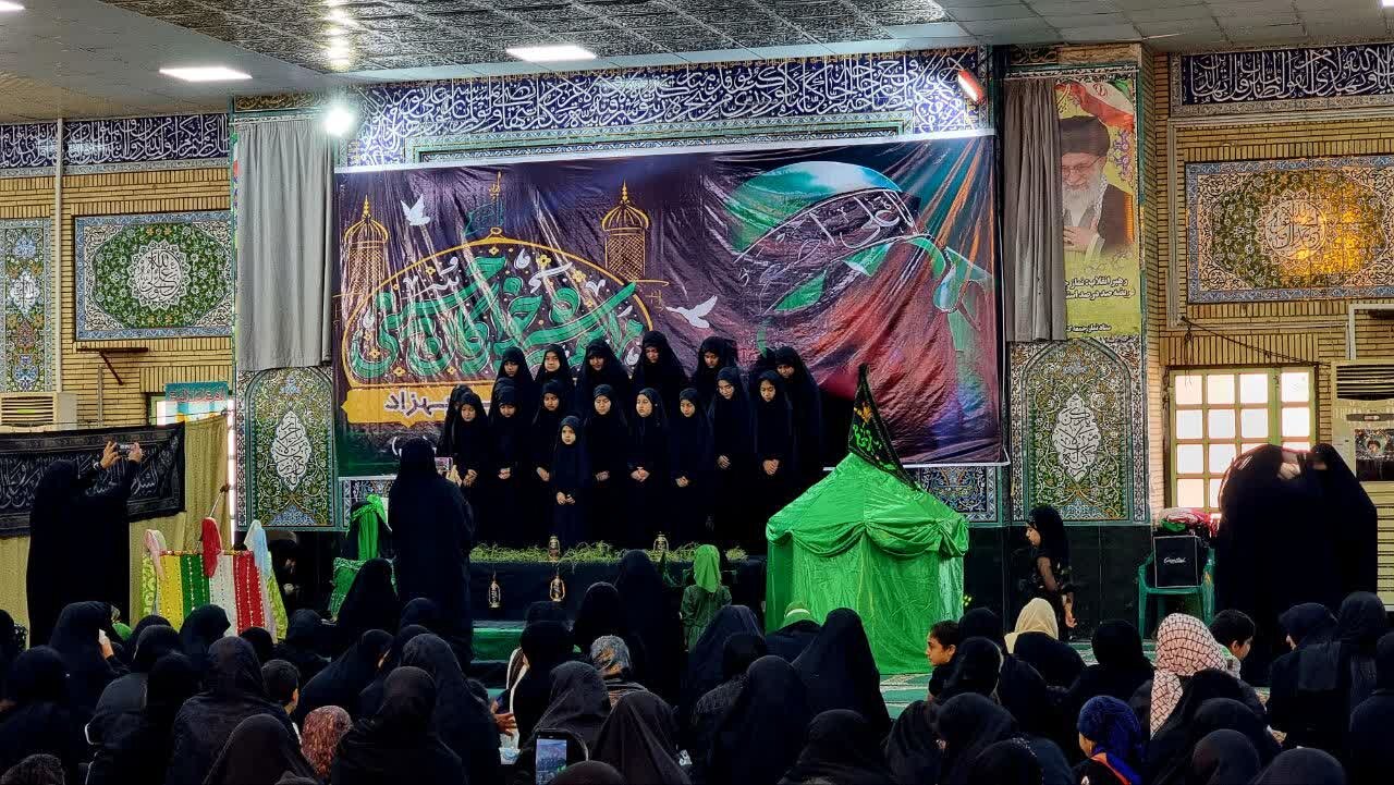 همایش شیرخوارگان حسینی در گناوه برگزار شد