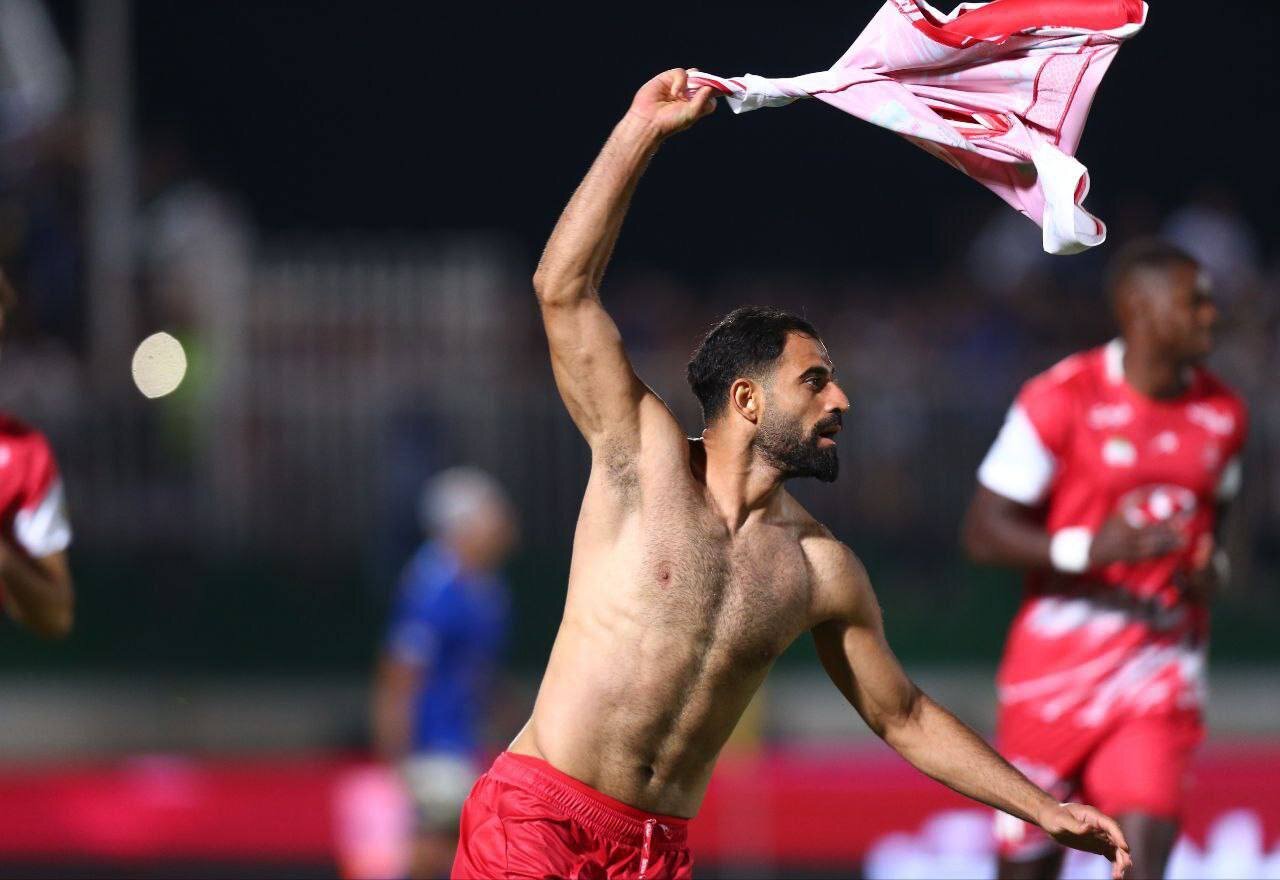 من نتوانستم عشقم پرسپولیس را رها کنم | دارد بغضم می‌گیرد