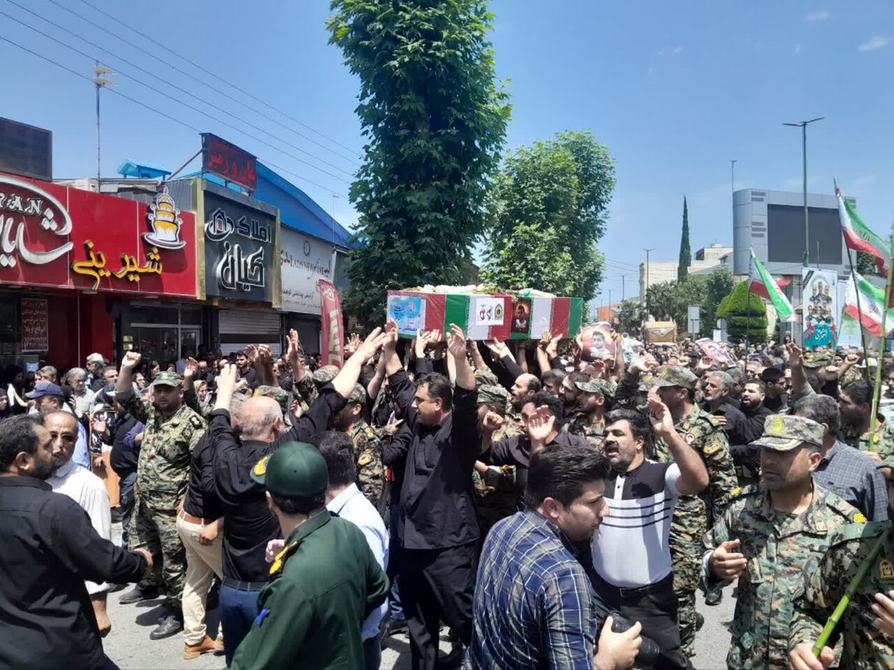 پیکر سرباز شهید «مصطفی سالاری» در زادگاهش ماسال آرام گرفت