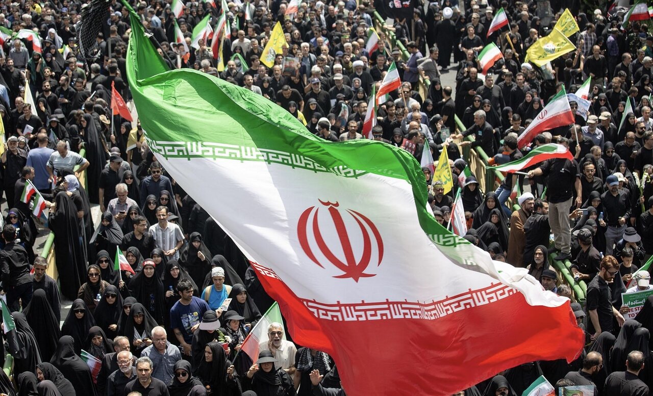 وداع باشکوه با سرباز قهرمان؛ ایمان در آغوش مردم آشخانه آرام گرفت