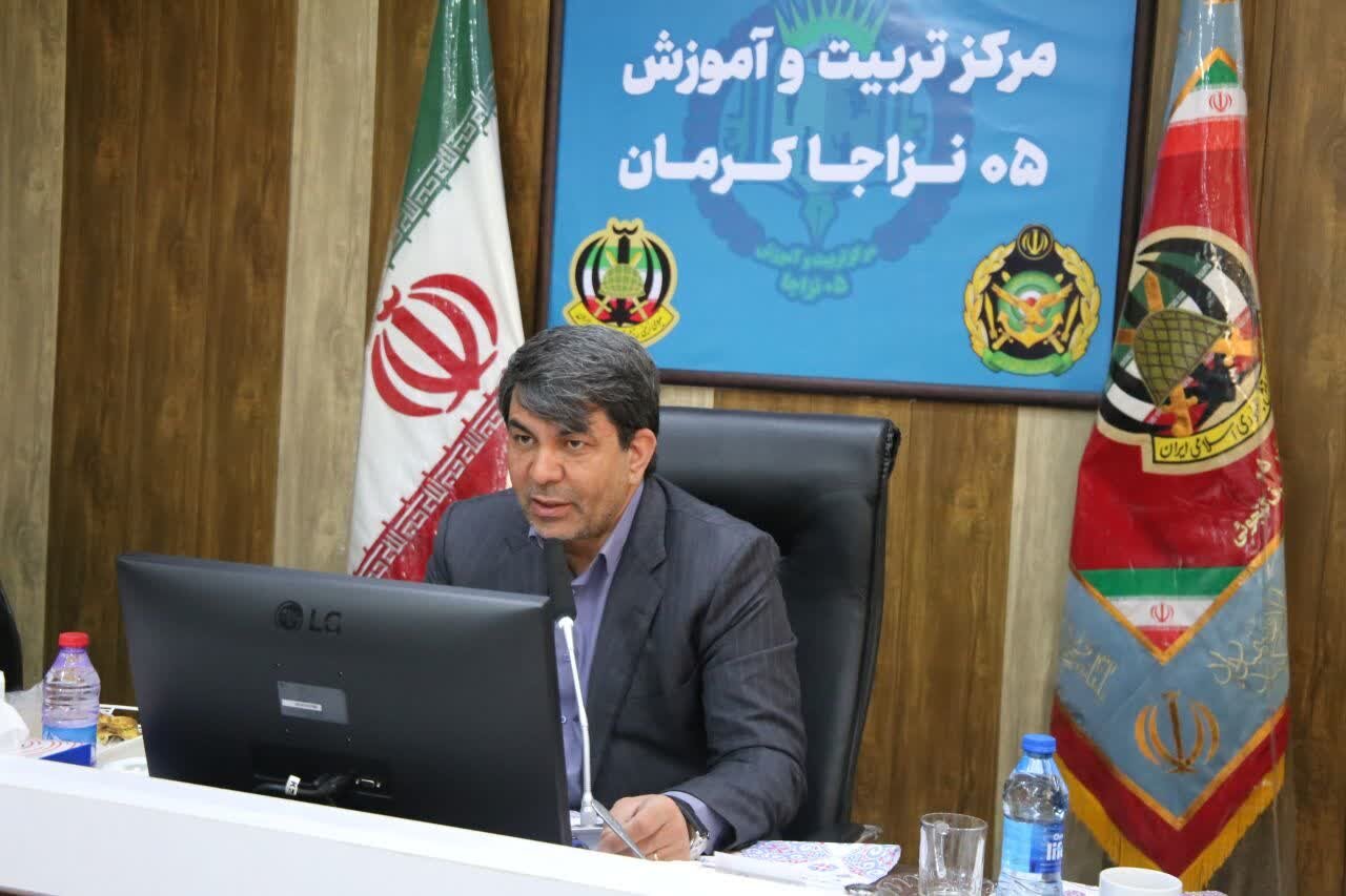 استاندار کرمان:تقویت توان دفاعی و تخصصی نیروهای مسلح، تضمین امنیت است