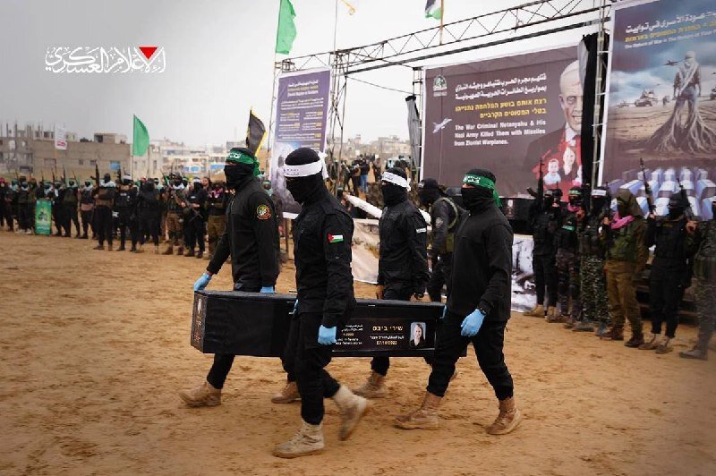 ارتش اشغالگر جسد یک اسیر جدید را در نوار غزه تحویل گرفت ارتش اشغالگر جسد یک اسیر جدید را در نوار غزه تحویل گرفت