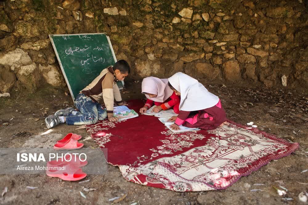 افزایش ۲ برابری بودجه مدارس عشایر/ فعالیت بیش از ۲۰۰ مدرسه تک‌ دانش‌آموز در کشور